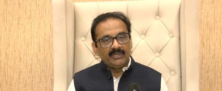 विपक्ष के प्रदर्शन पर भाजपा सांसद ने कहा- 'समय बर्बाद कर रहे विरोधी दल, देश और जनता के कामों पर देना चाहिए ध्यान'