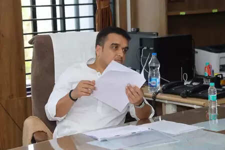 पीएम मोदी 11 जनवरी को राजकोट में 'वाइब्रेंट गुजरात रीजनल कॉन्फ्रेंस' का करेंगे उद्घाटन : हर्ष संघवी