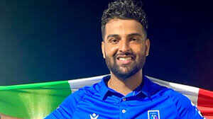 26 गेंदों में शतक, IPL 2025 के बीच World Cricket में हुआ अजूबा, कौन है क्रिकेट की ये नई सनसनी?