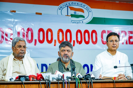 कर्नाटक में एलपीजी संकट, कांग्रेस का आरोप-कामगार वर्ग का आर्थिक उत्पीड़न के लिए सरकार जिम्मेदार