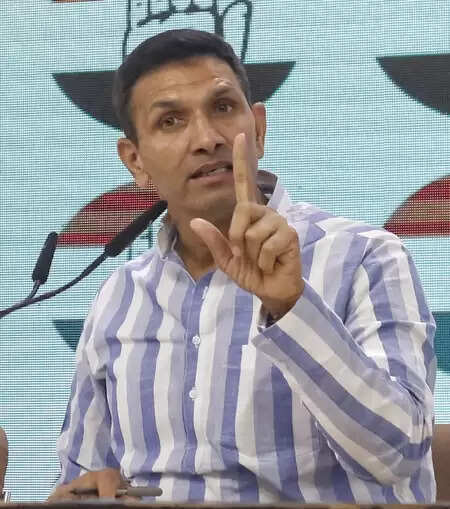 किसानों के लिए पैसा नहीं, सीएम की यात्रा पर खर्च हो रहे लाखों: जीतू पटवारी