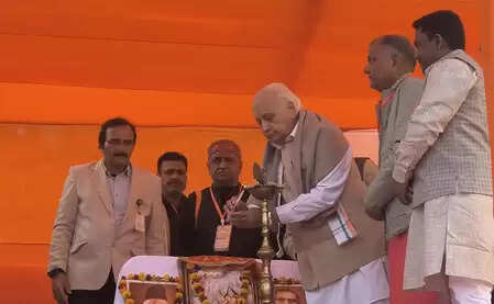 संघ के 100 वर्ष पूरे होने पर पटना के रामजीचक गंगा घाट पर भव्य गंगा आरती