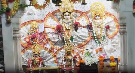 अयोध्या में धूमधाम से मना रक्षाबंधन, रामलला और लाल साहब को बांधी गईं राखियां, लगा 56 भोग