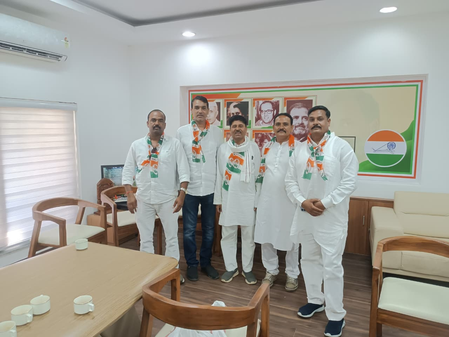 मध्य प्रदेश में कांग्रेस के पांच पार्षदों की हुई घर वापसी