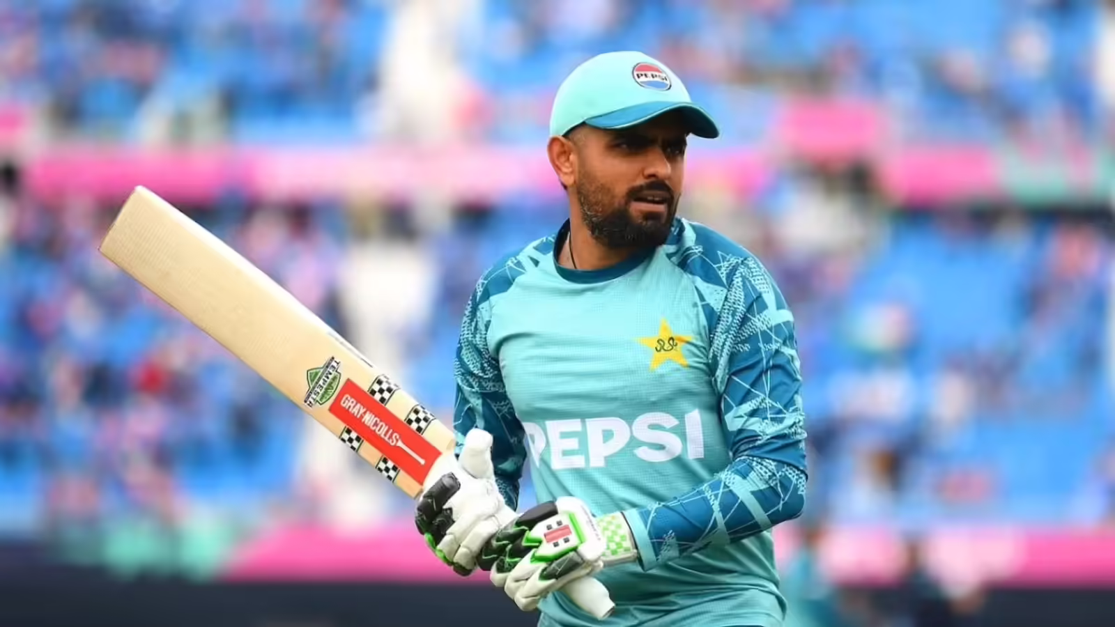 'बाबर आजम घमंडी है या फिर शर्म आती है कि...', पूर्व कप्तान ने पाकिस्तानी स्टार को जमकर लगाई फटकार