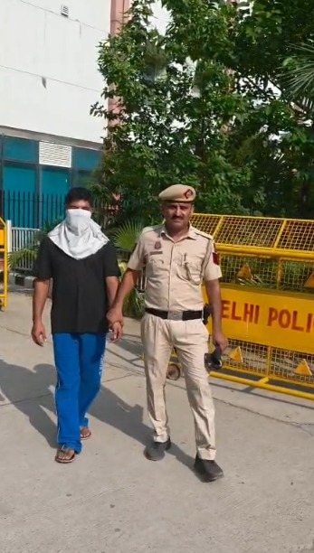 दिल्ली में फर्जी पैकिंग और मूवर्स कंपनी का भंडाफोड़, एक गिरफ्तार