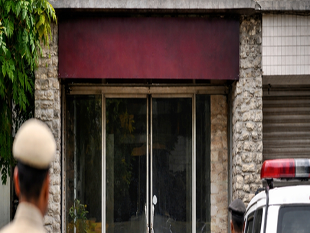 जम्मू-कश्मीर: अवैध गतिविधियों के चलते पुलिस ने नागरोटा में होटल को किया सील