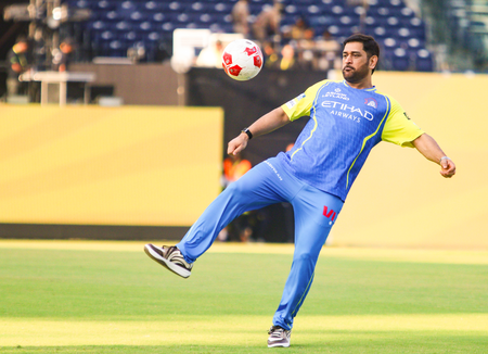 आईपीएल 2026: धोनी की वापसी में होगी अभी और देरी, हेड कोच स्टीफन फ्लेमिंग ने दिया संकेत