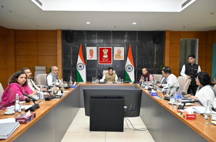 भारतीय निर्यातकों के लिए वैश्विक पहुंच बढ़ाने के उपायों पर विचार कर रही सरकार: पीयूष गोयल