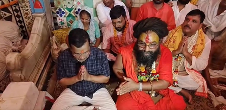 अयोध्या पहुंचे केजरीवाल, कहा- राम मंदिर चढ़ावा चोरी 'महापाप', मामले में शामिल बड़े लोगों की भी हो जांच