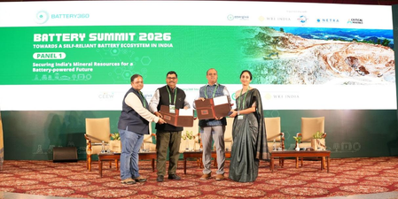 आईआईटी रुड़की और डब्ल्यूआरआई इंडिया ने टिकाऊ बैटरी और स्वच्छ ऊर्जा अनुसंधान को बढ़ावा देने के लिए साइन किया एमओयू