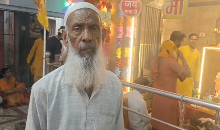 शनिदेव जयंती पर प्राचीन श्री शीतला माता मंदिर में हवन-पूजन, मुस्लिम भक्त ने लगाई अर्जी