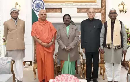 अयोध्या : हिंदू नववर्ष समारोह में शामिल होने के लिए ट्रस्ट ने राष्ट्रपति द्रौपदी मुर्मू को दिया निमंत्रण