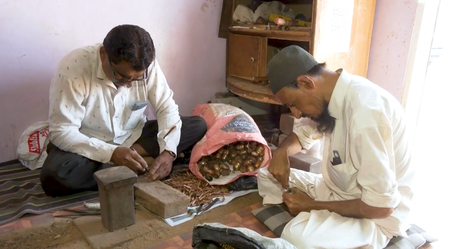 कच्छ की कॉपर बेल कला को मिली वैश्विक पहचान, अमेरिका-यूके तक हो रहा घंटियों का निर्यात