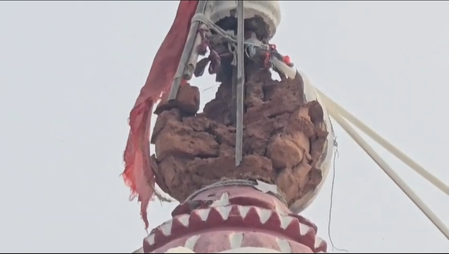 बिहार : दरभंगा के ऐतिहासिक जलेश्वरनाथ महादेव मंदिर पर गिरी आकाशीय बिजली, शिखर क्षतिग्रस्त