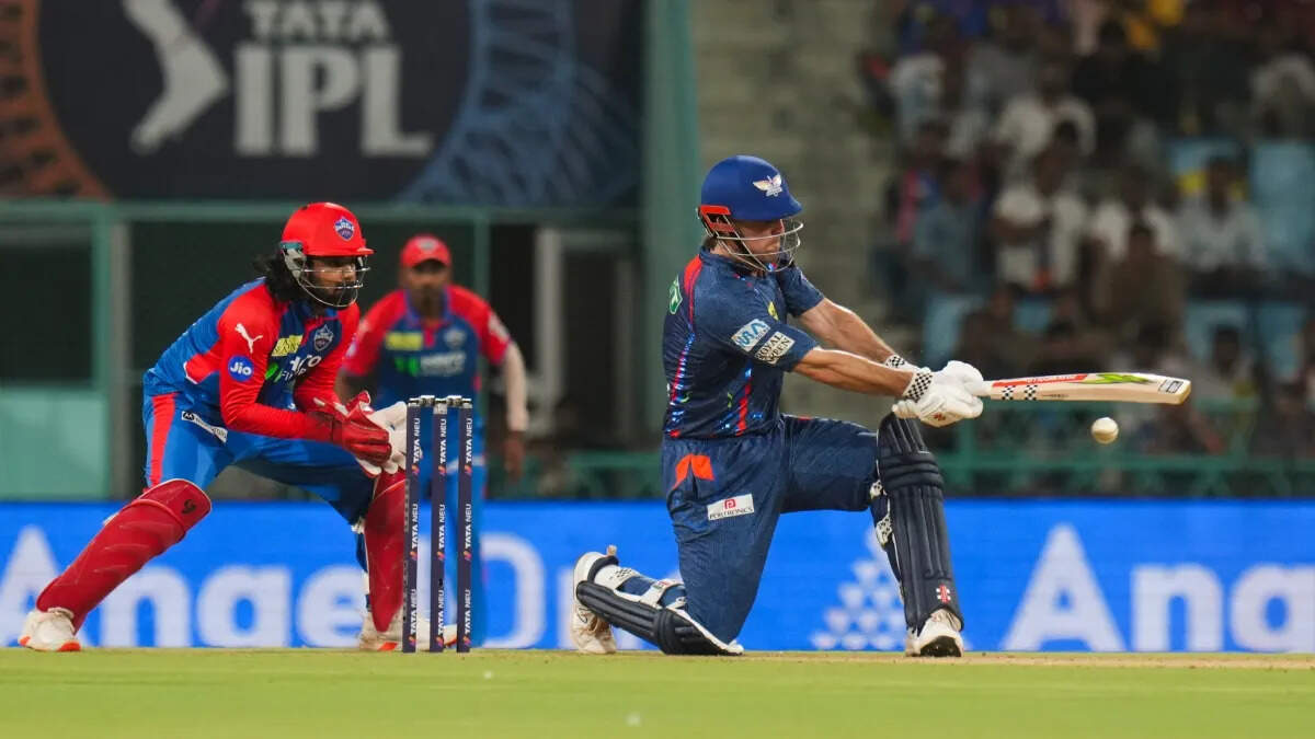 मिचेल मार्श ने तुफानी बल्लेबाजी से भी बनाया ऐसा शर्मनाक रिकॉर्ड? IPL में महज इतने रन बनाने में लगा दिए 15 साल