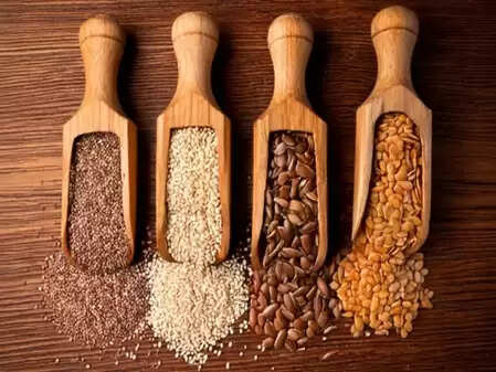 दिल से लेकर दिमाग तक सेहत का खजाना हैं मगज के बीज, जानें अनगिनत फायदे