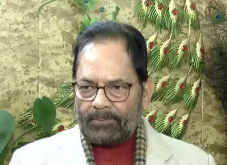 नाकारात्मक नेतृत्व के कारण कांग्रेस के घर में ही हाहाकार मचा : मुख्तार अब्बास नकवी