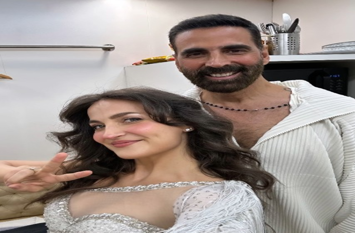 'चुरा के दिल मेरा' पर एली अवराम ने अक्षय कुमार के साथ किया परफॉर्म, कहा- ये मेरे लिए सपना सच होने जैसा