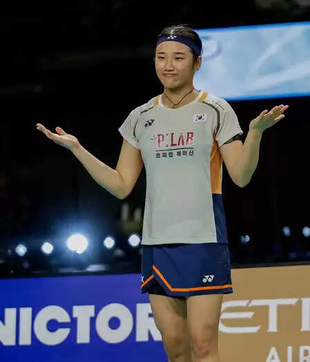 बीडब्ल्यूएफ वर्ल्ड टूर फाइनल: विश्व रिकॉर्ड बराबरी के साथ एन से-यंग ने जीता 11वां खिताब, पुरुषों में पोपोव की जीत