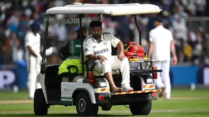 Asia Cup 2025 में भारत के लिए नहीं खेल पाएंगे ऋषभ पंत, वेस्टइंडीज के खिलाफ टेस्ट में भी खेलने पर संदेह