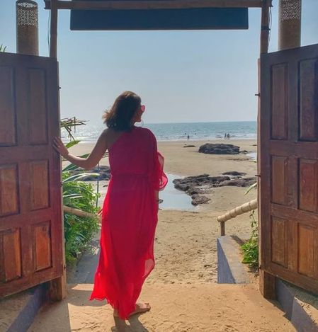 50 की उम्र में लीसा रे ने बदली 'बीच बॉडी' की परिभाषा, बोलीं- 'अब मंजूरी नहीं, आजादी जरूरी'