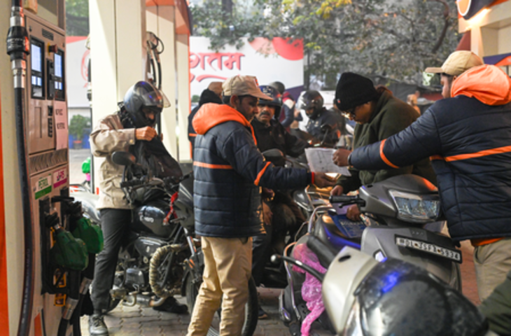 भारत के पास पर्याप्त टैक्स बफर मौजूद, 110 डॉलर प्रति बैरल तक कच्चे तेल की कीमतों को वहन करने में सक्षम : रिपोर्ट