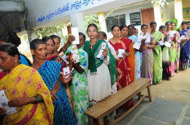 तेलंगाना में महिला मतदाताओं की संख्या पुरुषों से अधिक