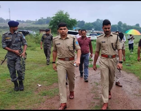 झारखंडः रामगढ़ में पुलिस मुठभेड़ में गैंगस्टर प्रिंस खान का शूटर घायल, चार पिस्तौल और 60 कारतूस बरामद