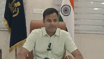 हरियाली महा अभियान : प्रतापगढ़ में बड़े स्तर पर पौधरोपण, गंगा एक्सप्रेसवे भी होगा हरा-भरा