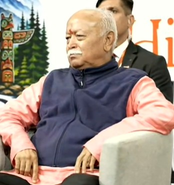 हिंदू पहचान किसी भाषा या पूजा पद्धति से नहीं, विविधता के सम्मान से परिभाषित : मोहन भागवत