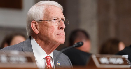 अमेरीकी सांसदों ने चेताया, 'जरूरी खनिजों पर चीन की पकड़ से डिफेंस इंडस्ट्री को खतरा'