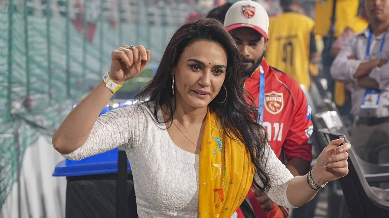 प्रीति जिंटा को मिला IPL 2025 के बीच नया पार्टनर, फैंस मिली बड़ी खुशखबरी तो जमकर ले लिए एक्ट्रेस से मजे