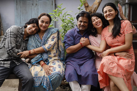 'ओम का हरि' का ट्रेलर रिलीज, पिता-बेटे के रिश्ते की खट्टी-मीठी कहानी लेकर आ रहे हैं रघुबीर यादव
