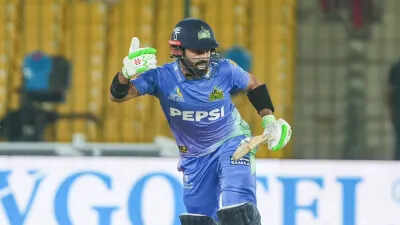 आईपीएल के सुपर ओवर में मजे ले रहे थे फैंस, PSL में मोहम्मद रिजवान के साथ हो गया बडा खेला