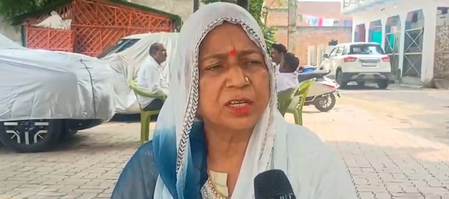 'साजिश चल रही, हम पासी समाज से हैं, इसलिए हुआ भेदभाव', मंदिर में पूजन से दूर रखने पर बोलीं भाजपा विधायक जय देवी कौशल