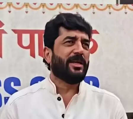 दिग्विजय सिंह को पहले कांग्रेस, उसके बाद भाजपा और संघ के बारे में सोचना चाहिए : मुरलीधर मोहोल