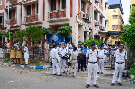 बंगाल: गिरफ्तार पाक नागरिक ने भारतीय पहचान पत्र पाने को सह-आरोपी के पिता के नाम का किया इस्तेमाल