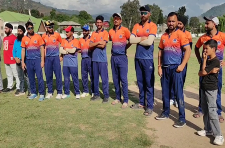 पुंछ प्रीमियर लीग: नानक पैंथर्स चैंपियन, फाइनल में वीकेंड वॉरियर्स को छह विकेट से हराया