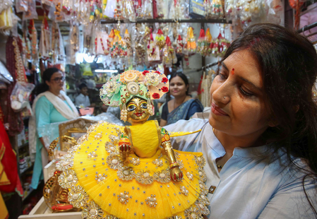 श्रीकृष्ण जन्माष्टमी पर देशभर में 40 हजार करोड़ रुपए से ज्यादा व्यापार होने की उम्मीद