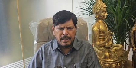 'कोर्ट के आदेश का पालन करें, हमें कानून से हिसाब से चलना है', हिजाब विवाद पर बोले रामदास आठवले