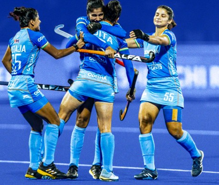 अर्जेंटीना दौरे के लिए भारतीय महिला हॉकी टीम की घोषणा, सविता और दीपिका की वापसी