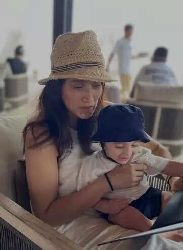 सागरिका घाटके ने सोशल मीडिया पर शेयर की वेकेशन की खूबसूरत झलक