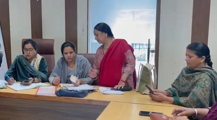 हिमाचल प्रदेश: केंद्र सरकार की योजनाओं से नाहन की महिलाएं बनीं आत्मनिर्भर, मिल रहा समर्थन