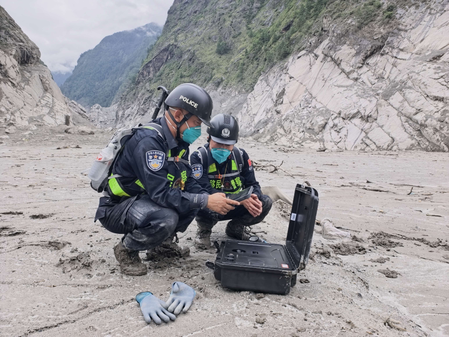 रासुवागढ़ी हाइड्रोपावर प्रोजेक्ट के अंडरग्राउंड पावर हाउस तक नहीं पहुंच पाई रेस्क्यू टीम