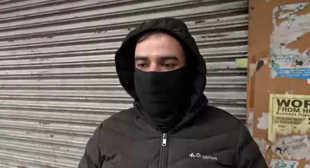 डिलीवरी और ई-कॉमर्स प्लेटफॉर्म से जुड़े वर्कर्स ने फिक्स सैलरी और सुरक्षा की मांग उठाई