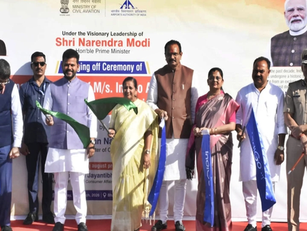 भावनगर से नवी मुंबई के लिए सीधी हवाई कनेक्टिविटी शुरू, पहली उड़ान को दिखाई हरी झंडी