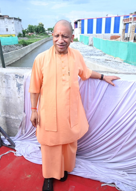 सपा शासन में भूमाफिया ने लोगों को ठगा, हमने दिया सम्मानजनक मुआवजा: सीएम योगी