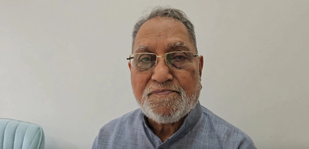 थप्पड़ विवाद पर हुसैन दलवई का हमला, पूछा-प्रवेश वर्मा मंत्री हैं या गुंडे?