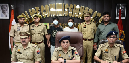 नोएडा में मोबाइल और चेन स्नैचिंग गैंग का खुलासा, दो आरोपी गिरफ्तार